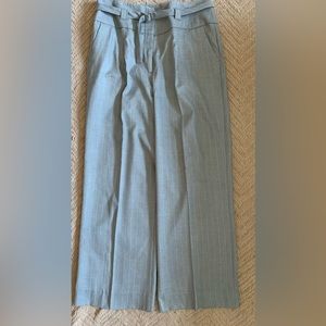 INVESTMENTS | 10R | grey wide leg high waisted dress pants w/ belt 99% polyester